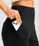 elastic waist bermuda shorts 9" in black - pocket detail view
