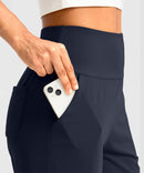 elastic waist bermuda shorts 9" in navy - pocket detail view