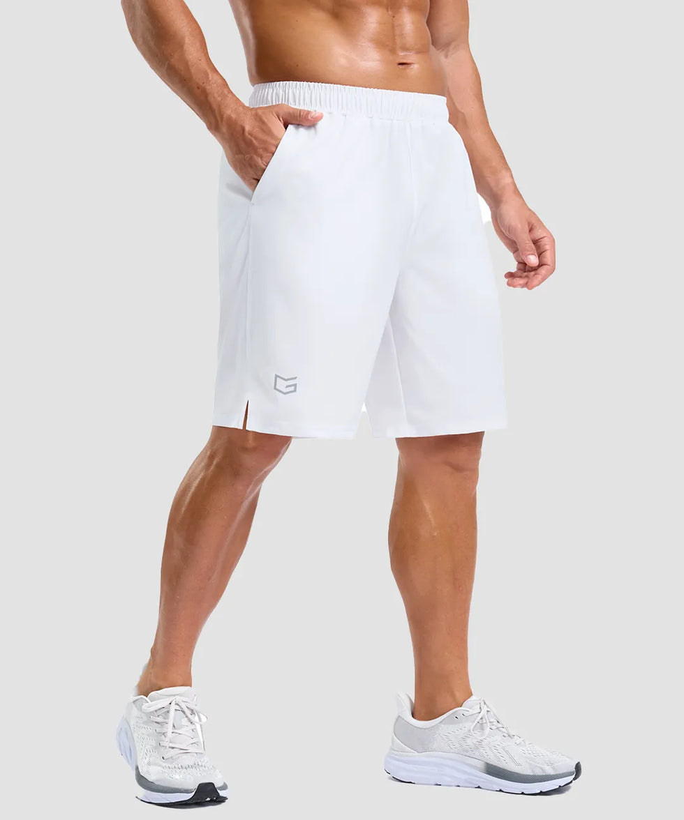 elastic waist split hem shorts 9'' in white - front view