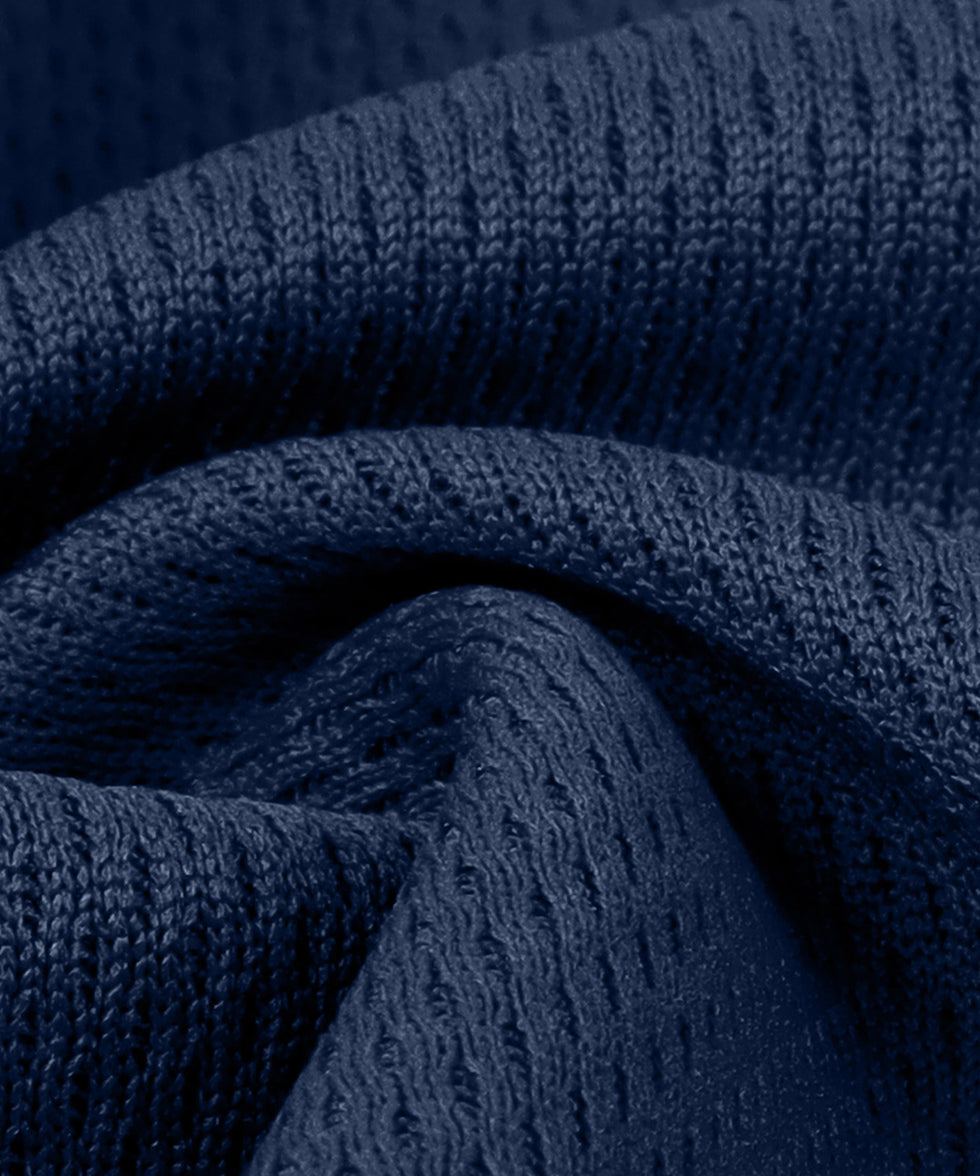 men's lightweight with zipper pockets short 11'' in navy - fabric detail view