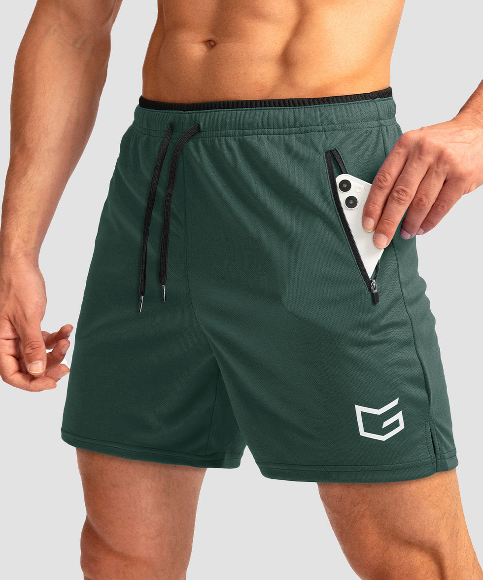 side slit zipper pocket short 5" in army green - pocket detail view