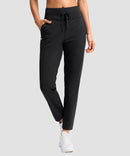 women's mid-rise fleece straight pants 27.5''/29'' in black - pocket detail view