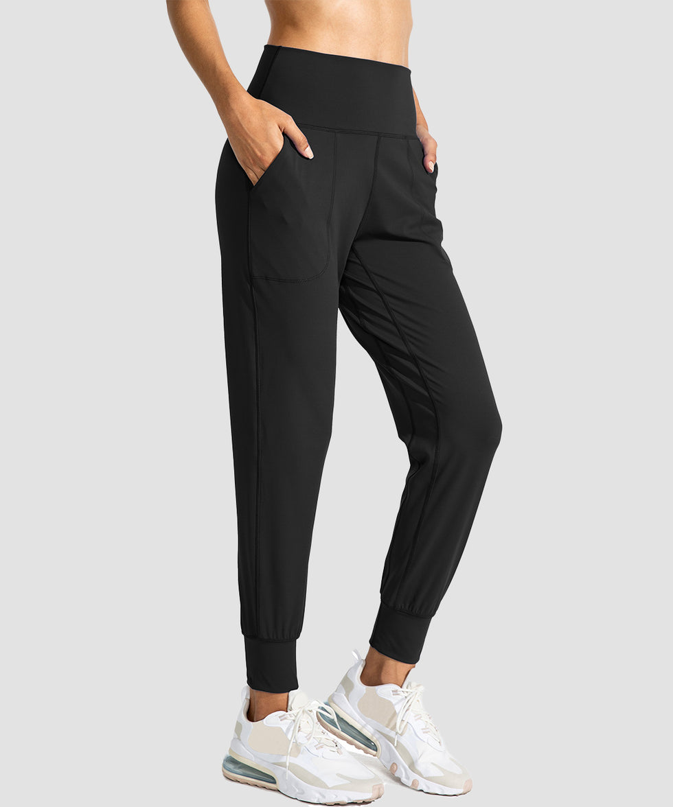 women's pull-on with pockets jogger in black - side view