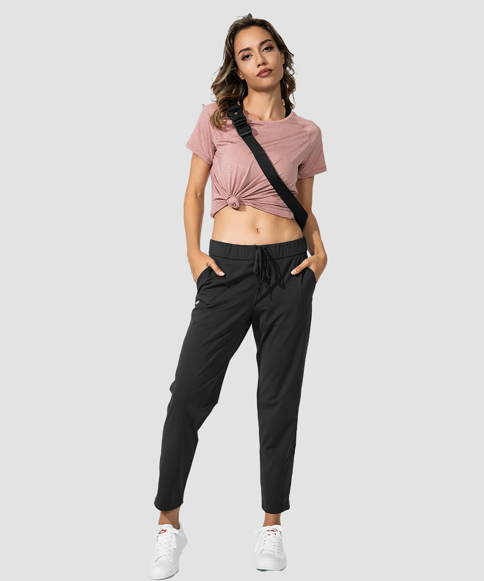 women's straight-leg pant 7/8 length in black - pocket details view
