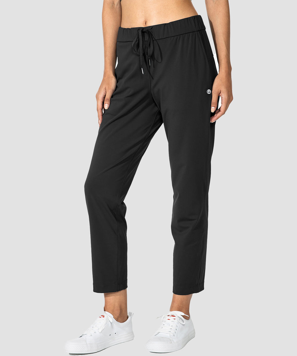 women's straight-leg pant 7/8 length in black - side view