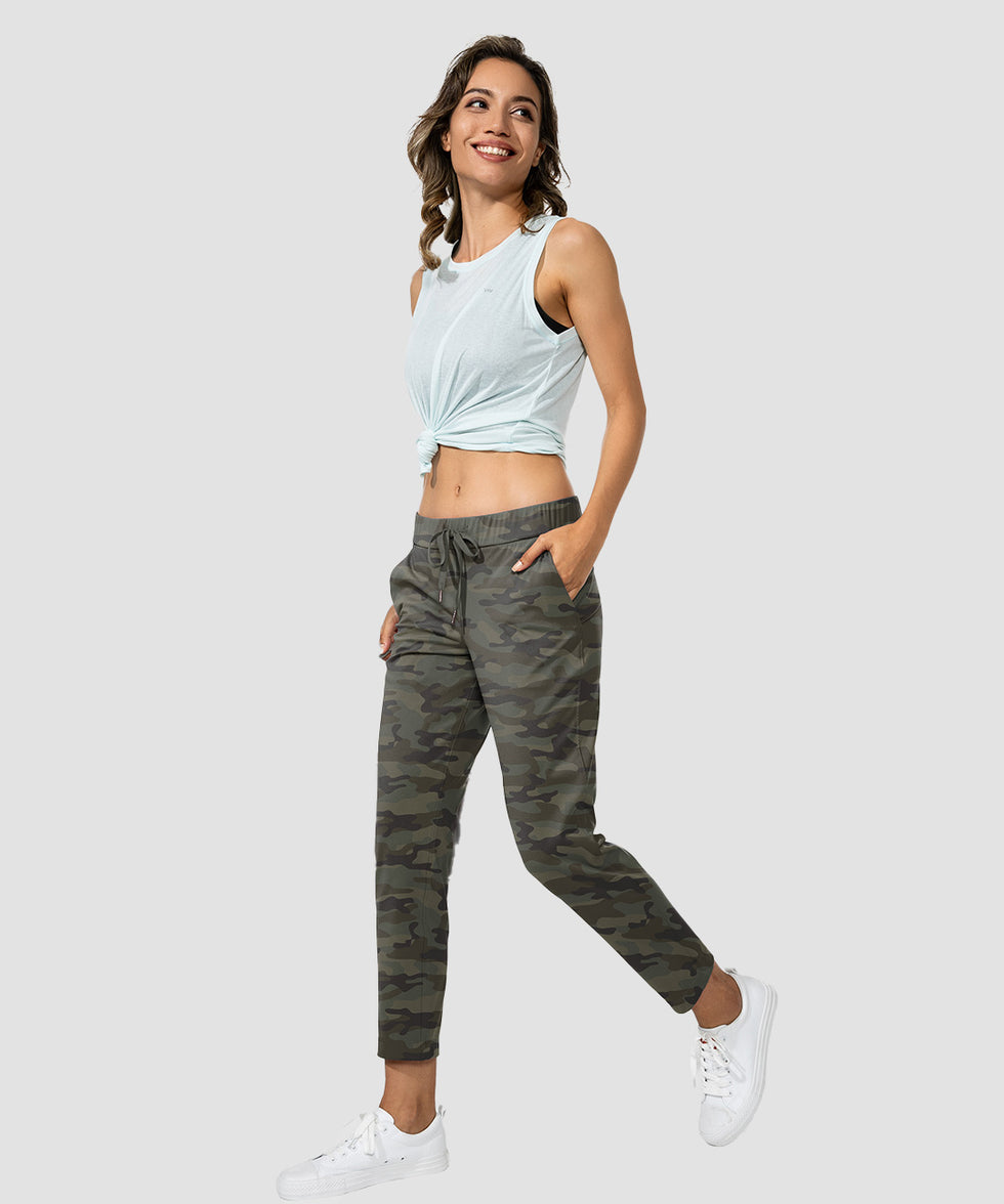women's straight-leg pant 7/8 length in green camo - side view