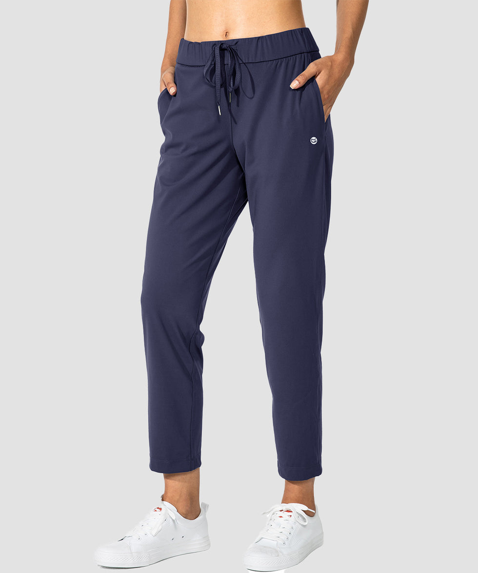 women's straight-leg pant 7/8 length in navy - pocket details view
