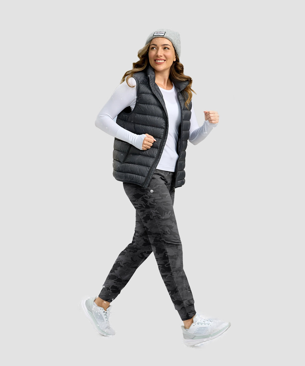 women's ultra high rise fleece-lined joggers in gray camo - side view
