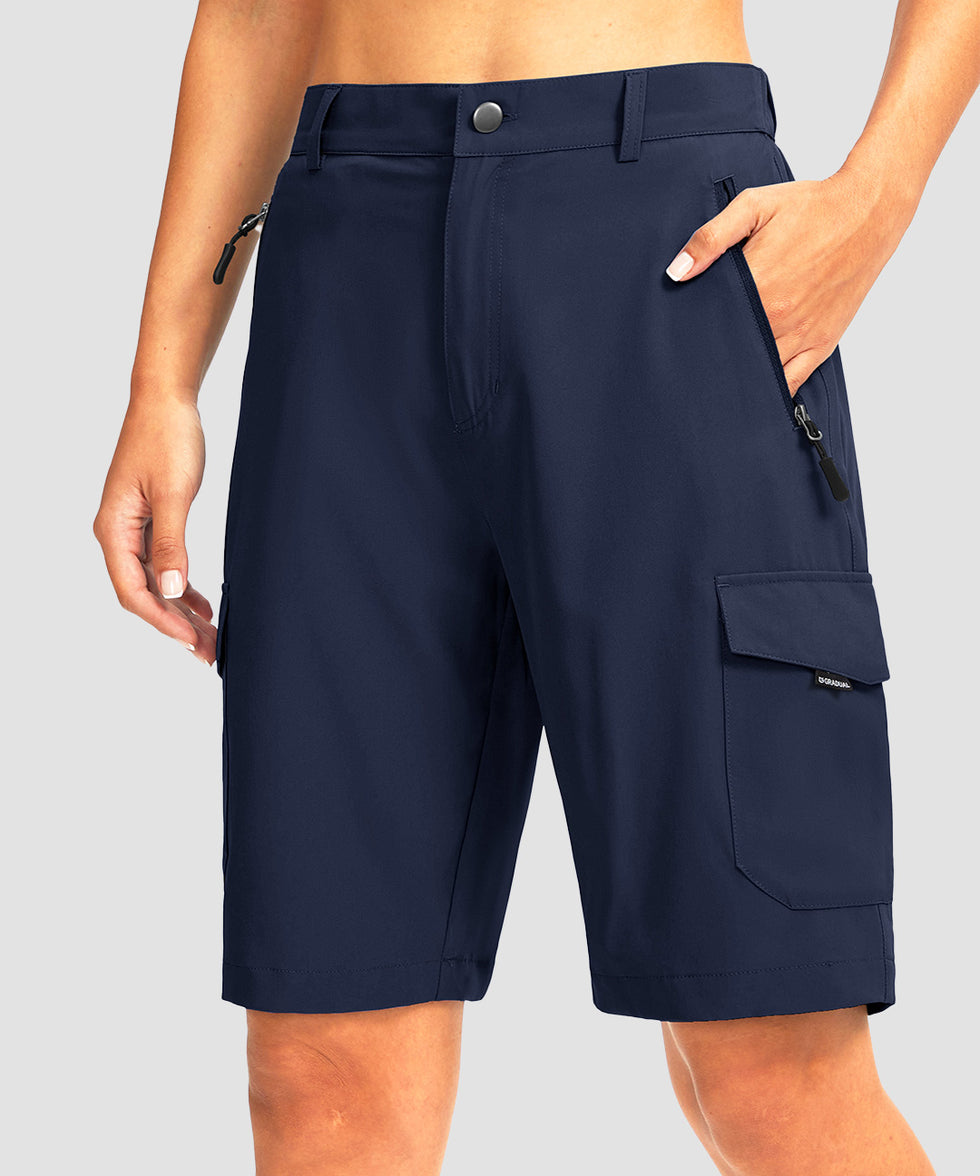 cargo bermuda short 10" in navy - pocket detail view
