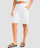 elastic waist bermuda shorts 7" in white - pocket detail view