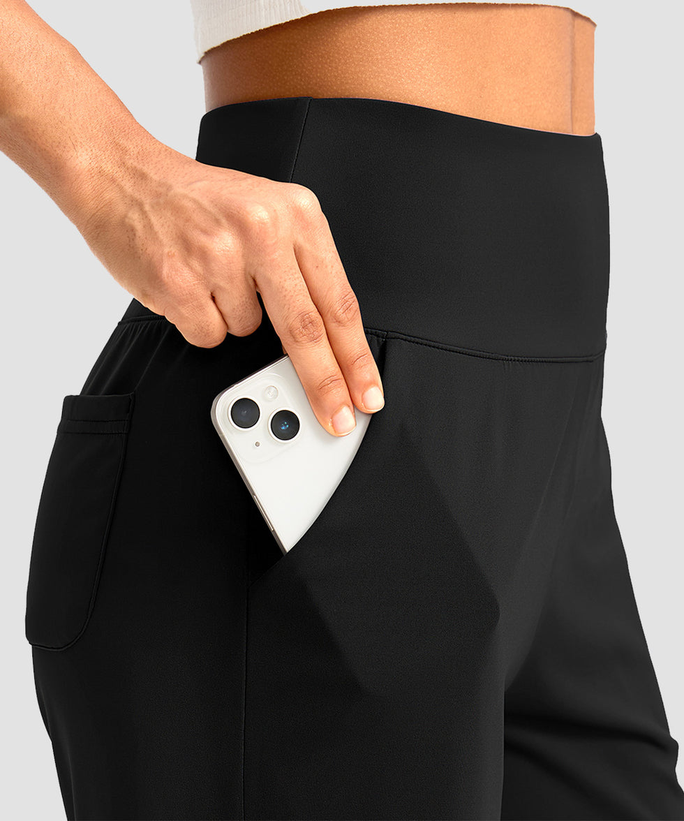 elastic waist bermuda shorts 9" in black - pocket detail view
