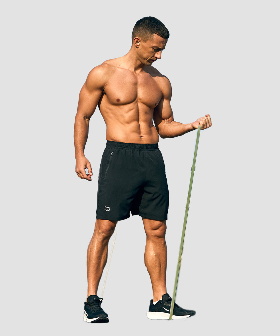 men's elastic waist zipper pockets short 7'' in black - side view