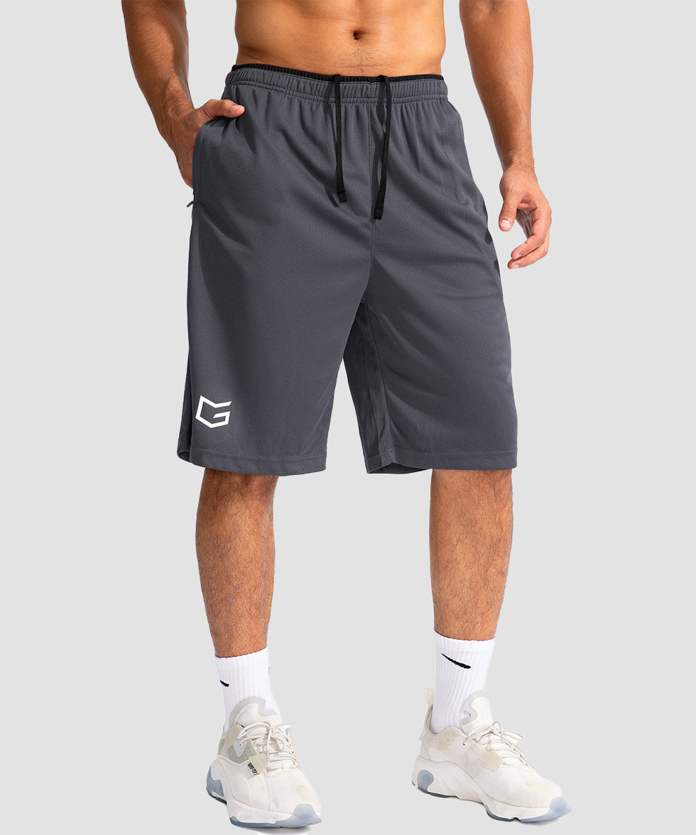 men's lightweight with zipper pockets short 11'' in dark gray - zipper pocket detail view