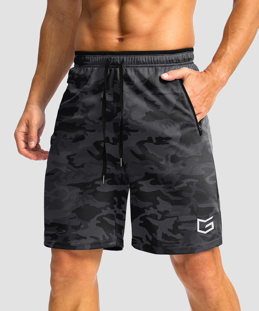 men's mesh side slit short 9'' in gray camo - pocket detail view