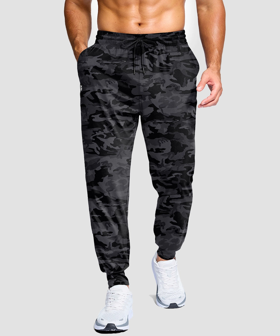 men's mid-rise with pockets stretchy joggers in gray camo - front view