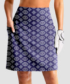women's 4 pockets knee length golf skort in navy circle - pocket details view