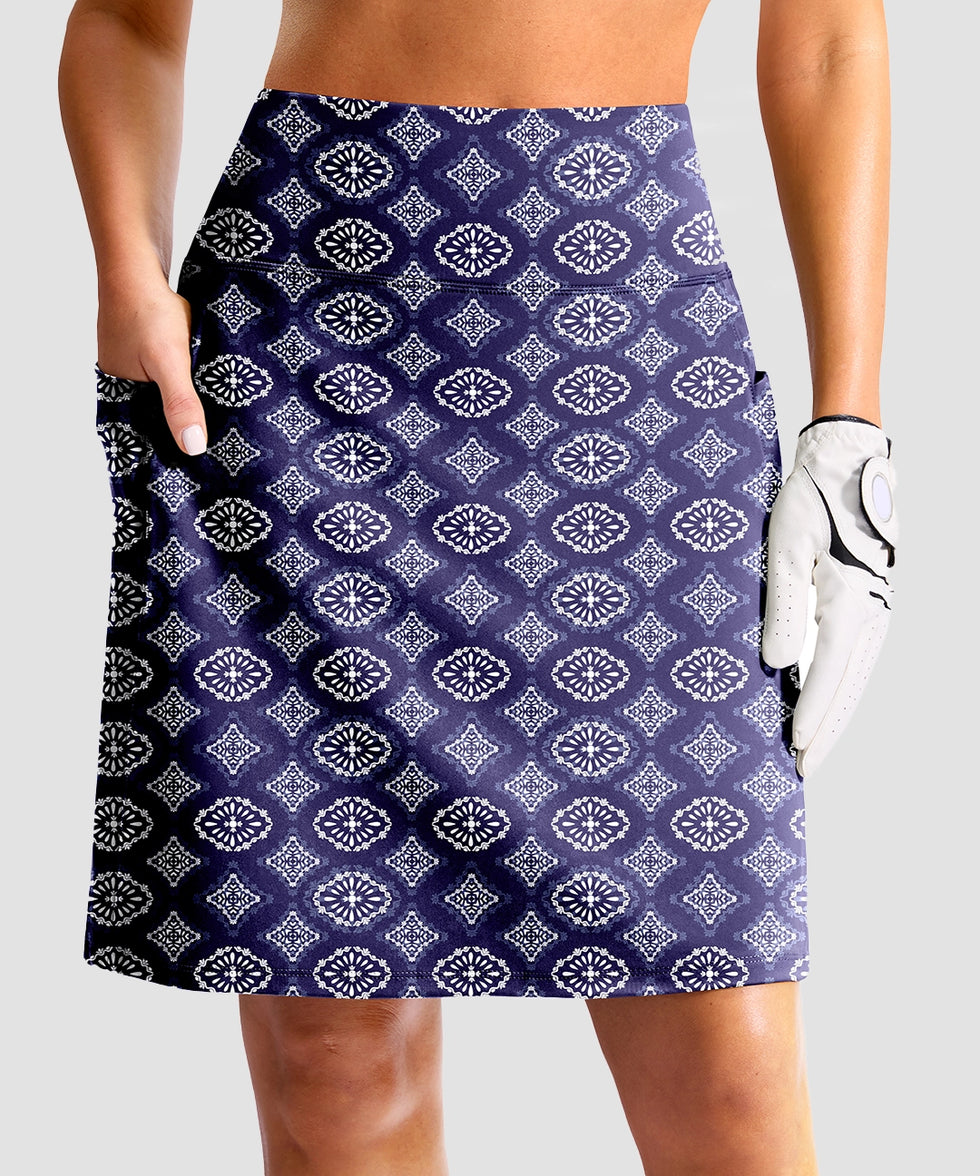 women's 4 pockets knee length golf skort in navy circle - pocket details view