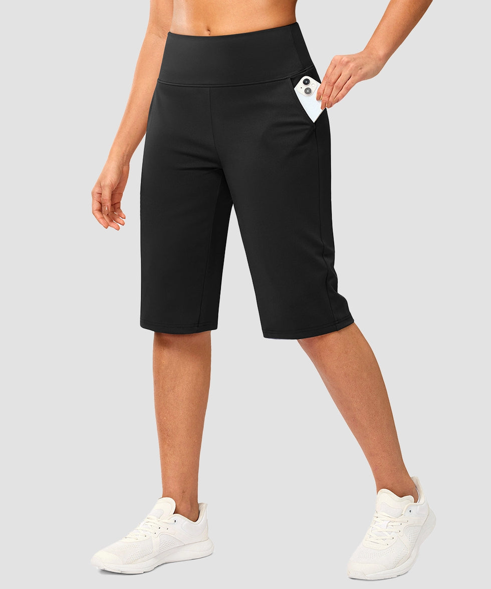 women's bermuda shorts with pockets 14" in black - pocket detail