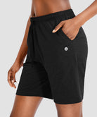 women's drawstring with pockets shorts 7'' in black - pocket details view