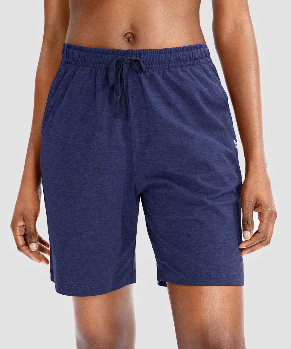 women's drawstring with pockets shorts 7'' in navy - front view