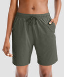 women's drawstring with pockets shorts 7'' in olive green - front view
