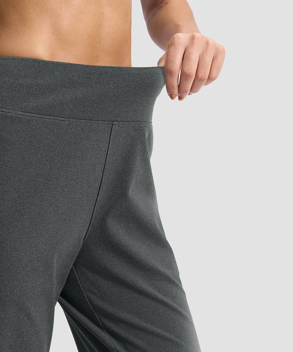 women's fleece-lined straight-leg pants 28'' 30'' in heather mid gray - waistband detail