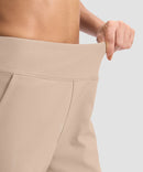 women's fleece-lined straight-leg pants 28'' 30'' in light khaki - waistband detail