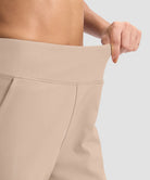 women's fleece-lined straight-leg pants 28'' 30'' in light khaki - waistband detail