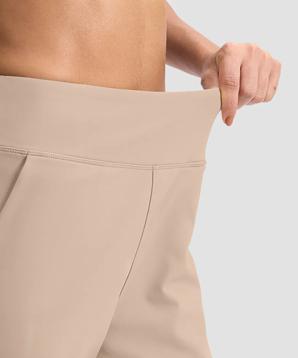 women's fleece-lined straight-leg pants 28'' 30'' in light khaki - waistband detail