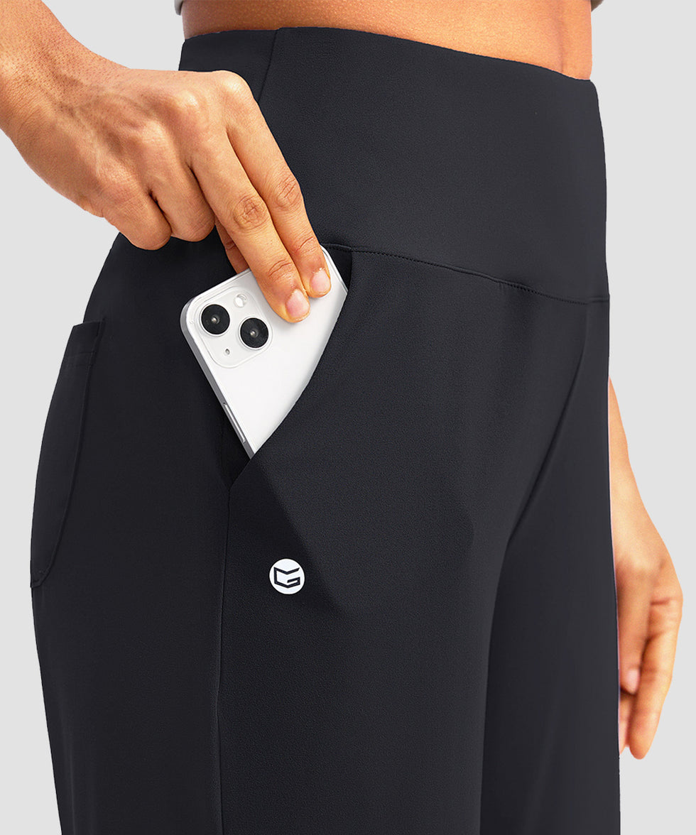 women's high rise bermuda shorts 12'' in black - pocket detail view