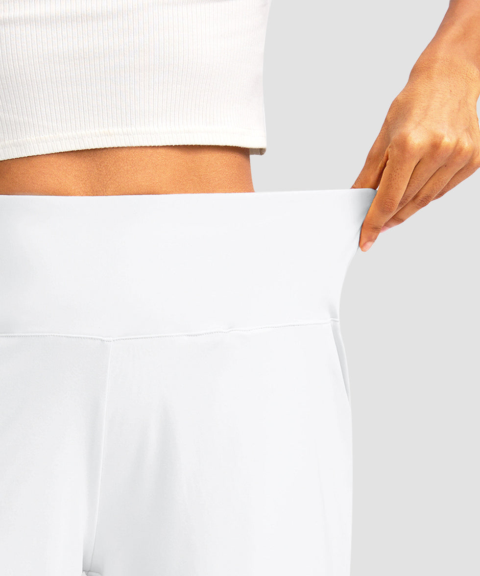 women's high rise bermuda shorts 12'' in white - waistband detail view