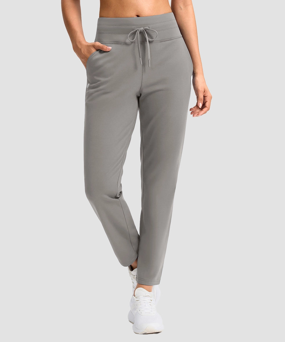 women's mid-rise fleece straight pants 27.5''/29'' in dark gray - pocket detail view